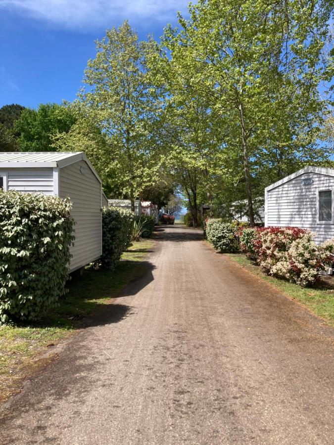 Camping 5* - Biscarosse Lac - Mobilhome 2 Chambres - 4 Personnes Biscarrosse Eksteriør bilde