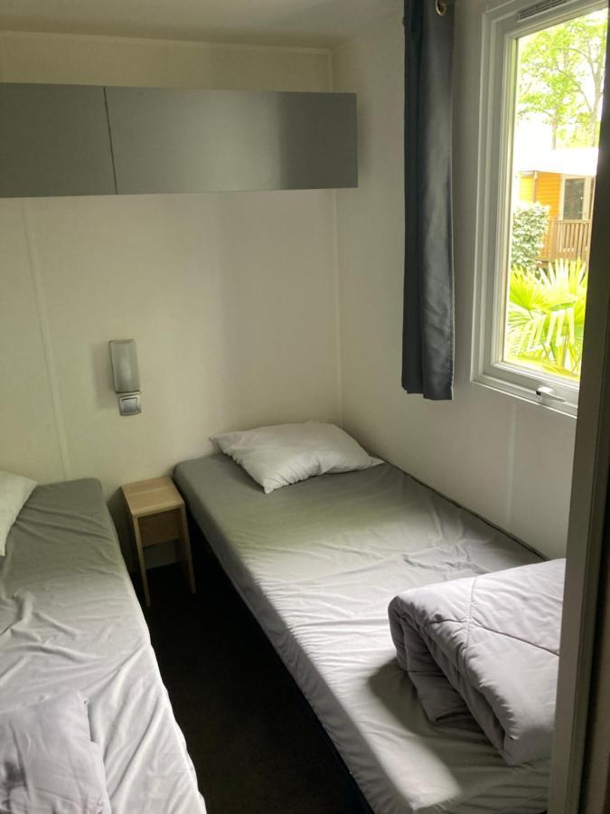 Camping 5* - Biscarosse Lac - Mobilhome 2 Chambres - 4 Personnes Biscarrosse Eksteriør bilde